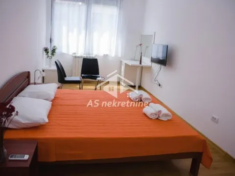 Rent, three bedroom apartment, 89m², Stari Grad, Beograd - image 13