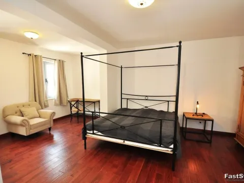 Sale, three bedroom apartment, 150m², Risan, Kotor - image 15