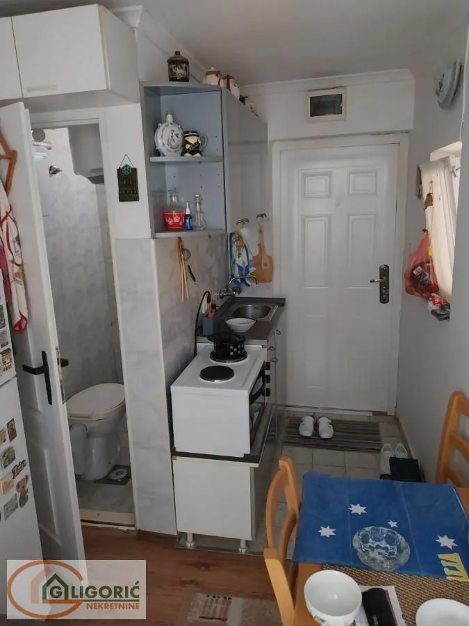 Sale, house, 80m², Cvetkova Pijaca, Zvezdara Sve Podlokacije