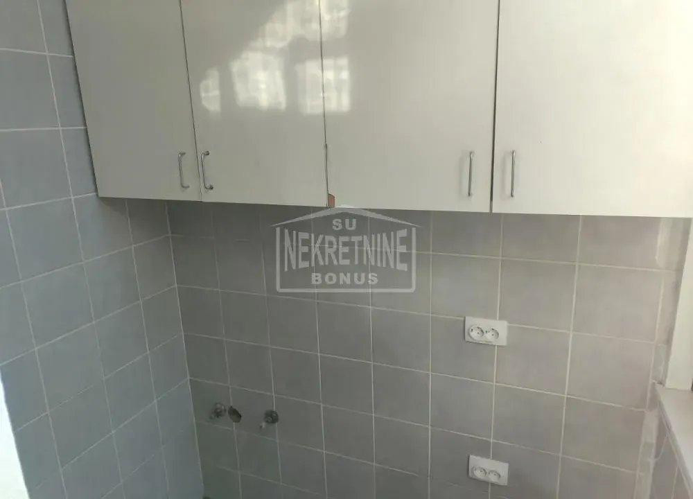 Izdavanje, poslovni prostor, 116m², Radijalac, Subotica