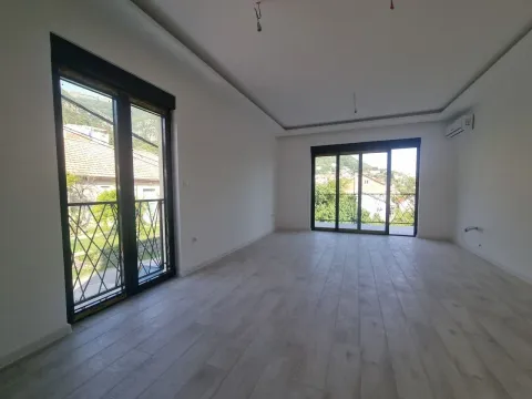 Prodaja, trosoban stan, 82m², Mažina, Tivat - image 13