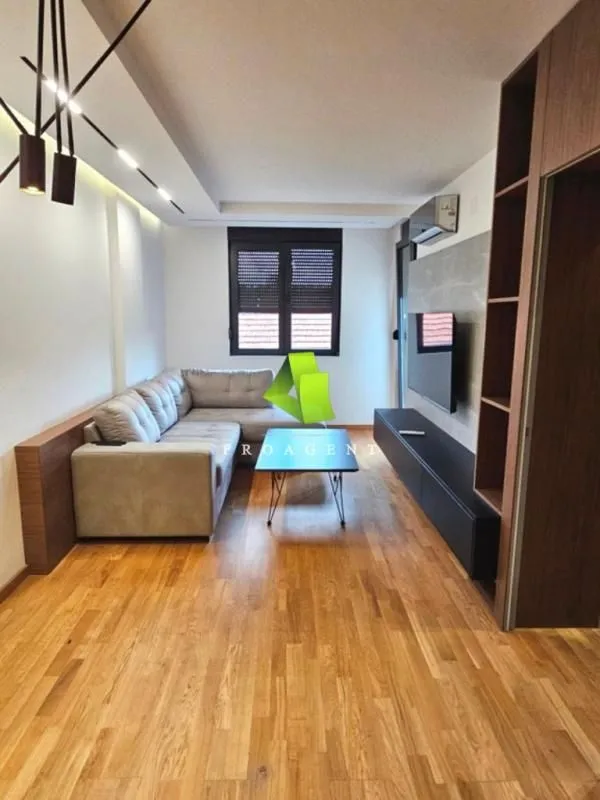 Rent, one bedroom apartment, 45m², Medijana, Niš