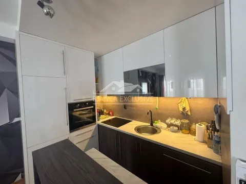 Prodaja, trosoban stan, 70m², Brace Jerković, Voždovac Sve Podlokacije - image 3