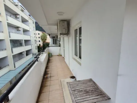 Prodaja, jednosoban stan, 64m², Velji Vinogradi, Budva - image 5