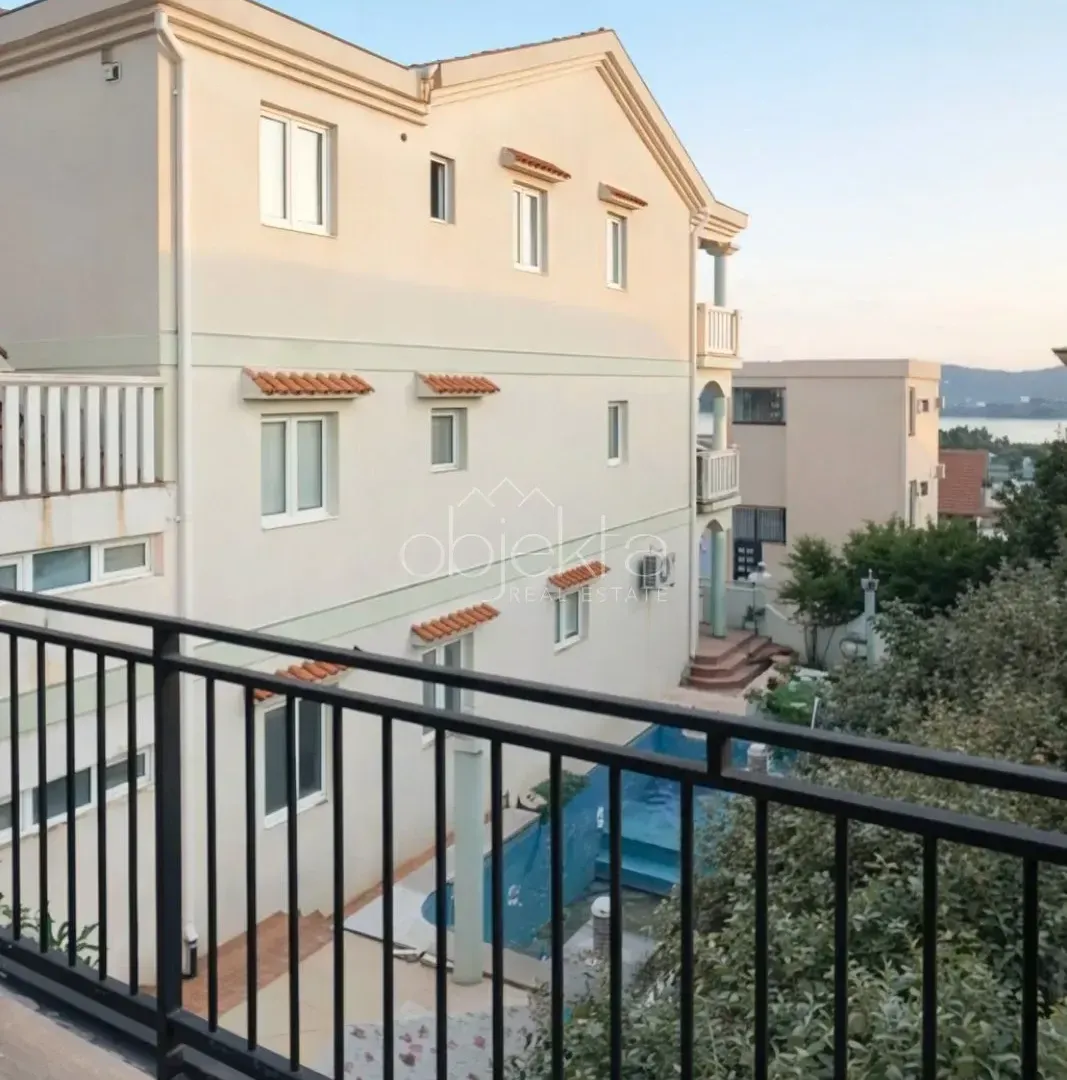 Sale, apartment, 55m², Tivat, Crna Gora