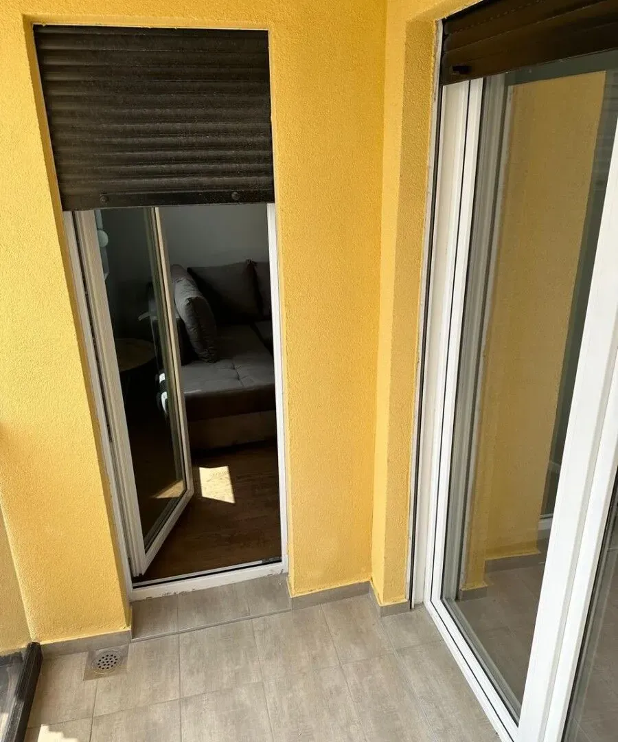 Rent, one bedroom apartment, 44m², Pobrežje, Podgorica
