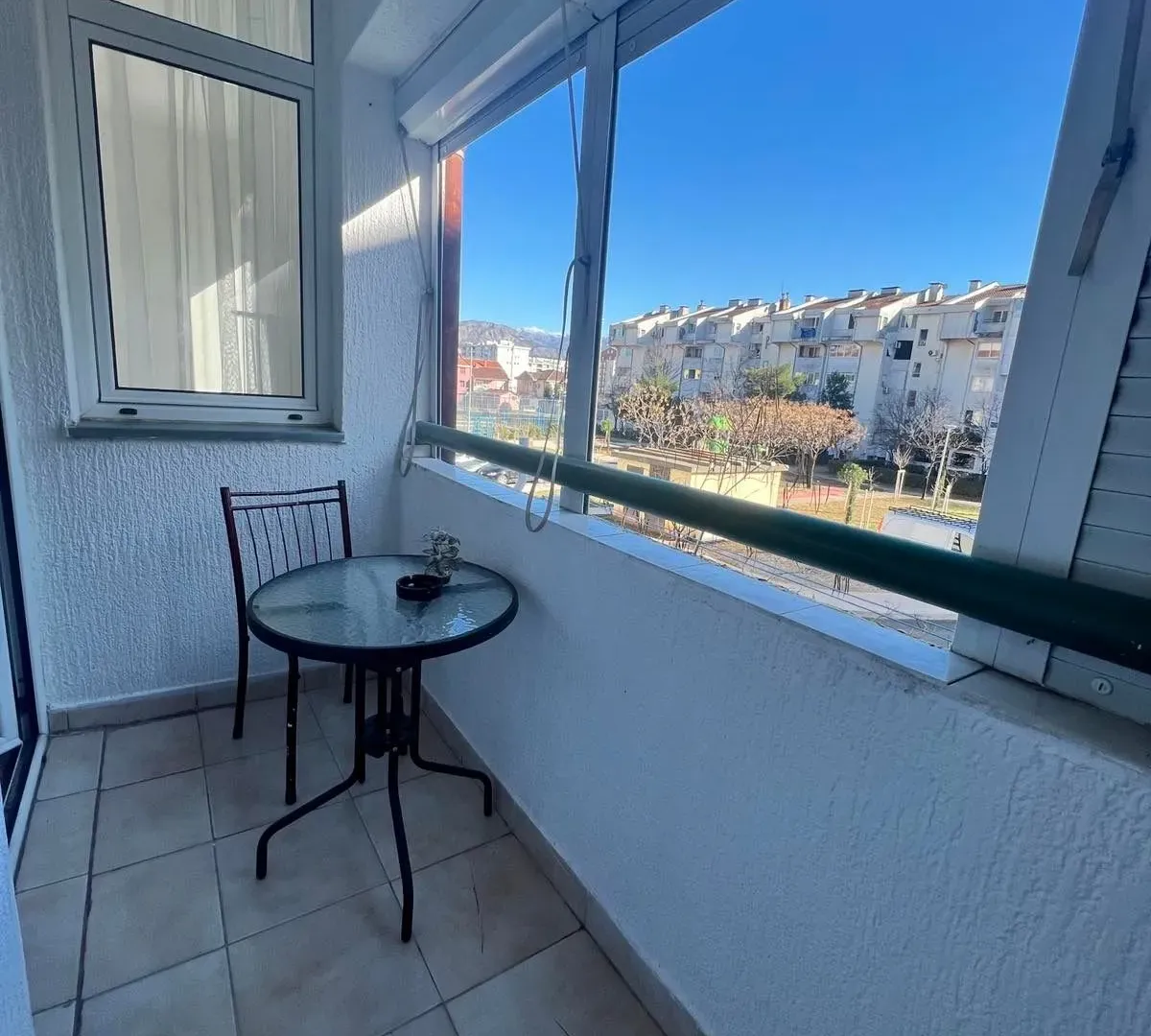 Rent, one bedroom apartment, 40m², Stari Aerodrom, Podgorica