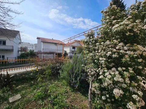 Prodaja, kuća, 160m², Šušanj, Bar - image 17