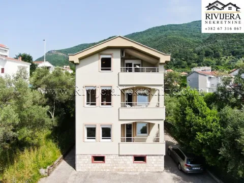 Sale, house, 260m², Đenovići, Herceg Novi - image 1