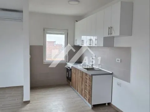 Izdavanje, trosoban stan, 62m², Veternik, Novi Sad Sve Podlokacije - image 4