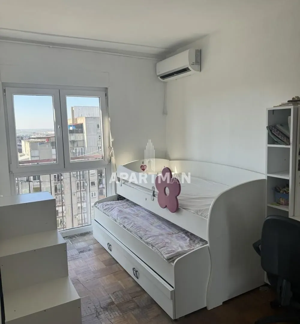 Prodaja, dvosoban stan, 48m², Novi Beograd Blok 61, Novi Beograd Sve Podlokacije
