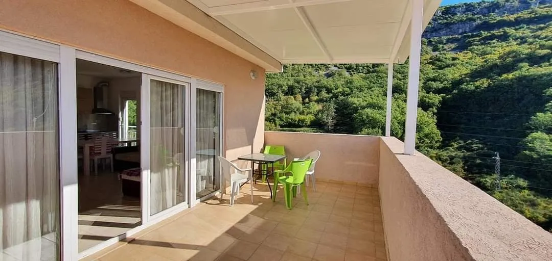 Sale, one bedroom apartment, 64m², Lazi, Budva