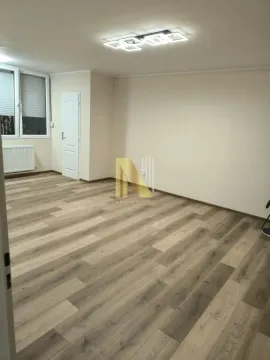 Rent, office space, 61m², Centar, Subotica - image 2
