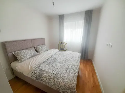 Izdavanje, jednosoban stan, 42m², Pobrežje, Podgorica - image 8
