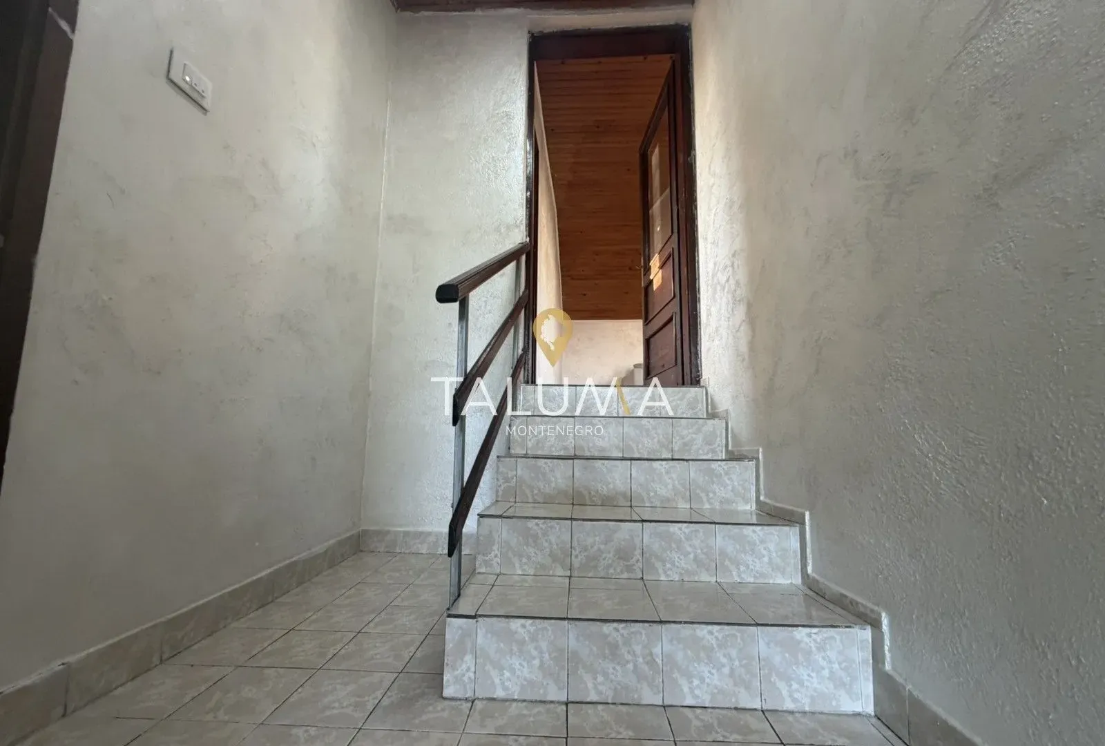 Rent, three bedroom apartment, 85m², Tološi, Podgorica