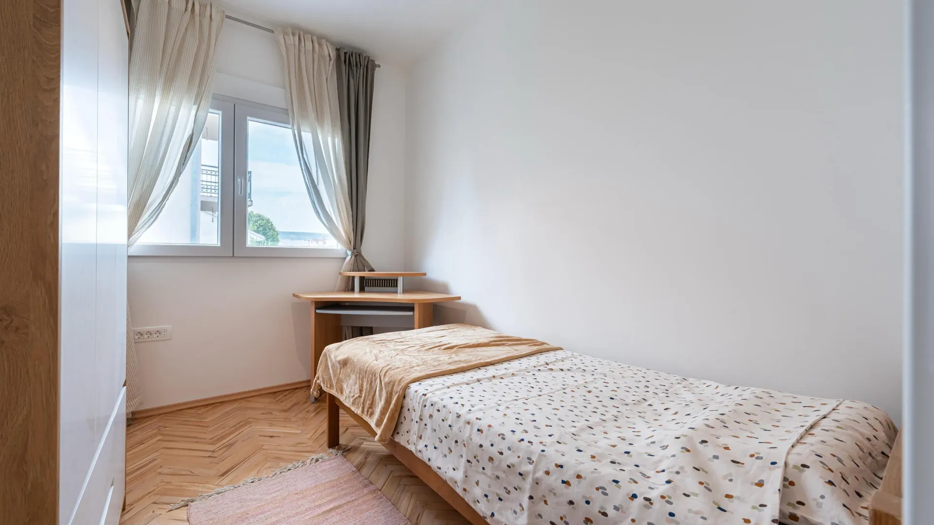 Rent, house, 100m², Dalmatinska ulica, Podgorica