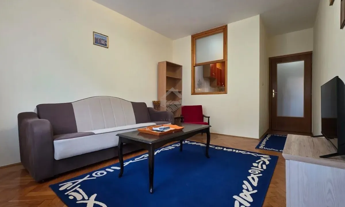 Izdavanje, dvosoban stan, 58m², Zagorič, Podgorica