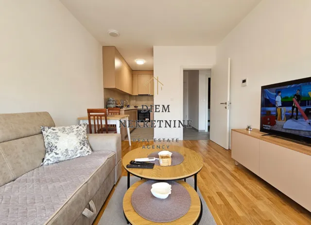 Rent, one bedroom apartment, 44m², Šušanj, Bar