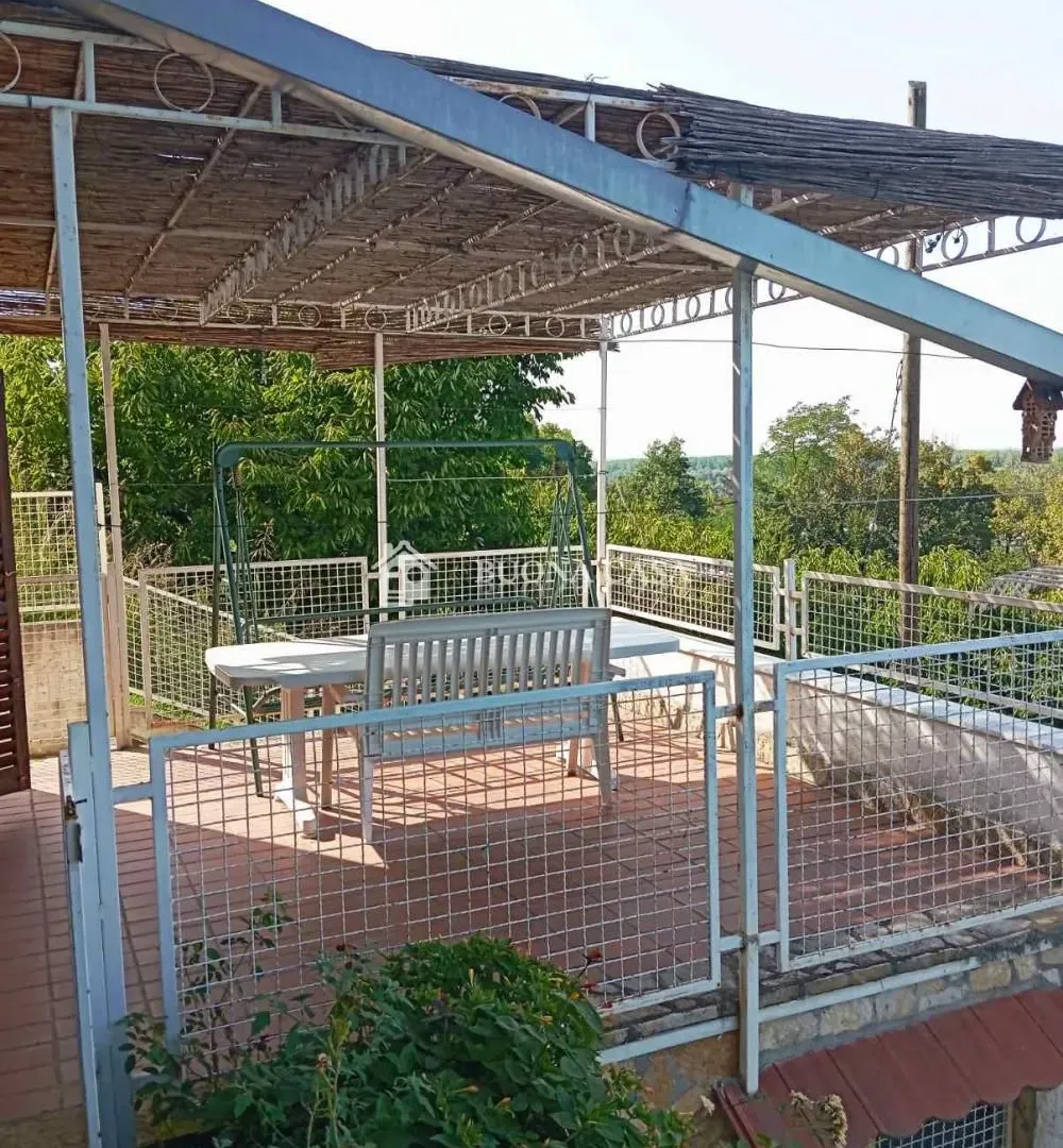 Prodaja, kuća, 205m², Jugovo, Smederevo
