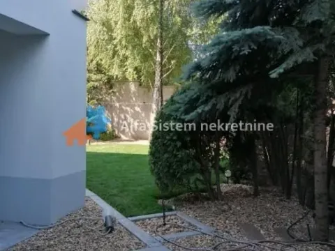 Rent, house, 365m², Uciteljsko Naselje, Zvezdara Sve Podlokacije - image 13