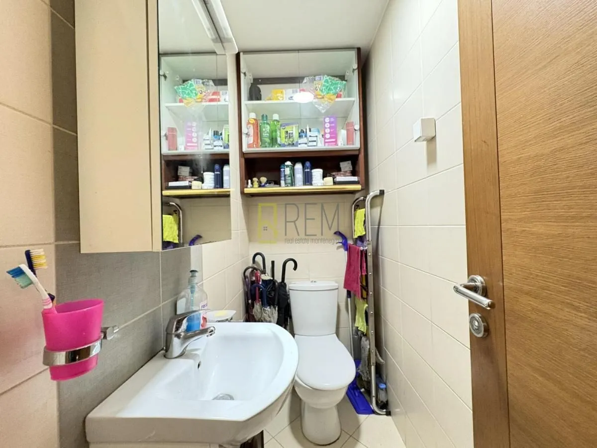 Prodaja, dvosoban stan, 64m², Pobrežje, Podgorica
