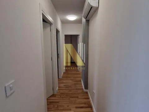 Izdavanje, četvorosoban stan, 78m², Novo naselje, Novi Sad - image 20