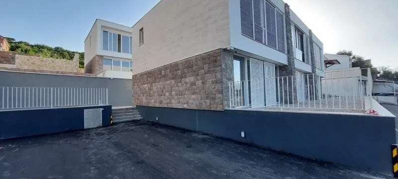 Prodaja, kuća, 90m², Luštica, Tivat