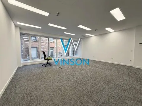 Izdavanje, poslovni prostor, 421m², Vračar Centar, Vračar Sve Podlokacije - image 17