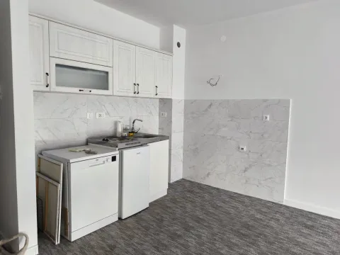Rent, two bedroom apartment, 84m², Preko Morače, Podgorica - image 7