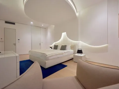 Prodaja, dvosoban stan, 125m², Dukley Gardens, Budva - image 2
