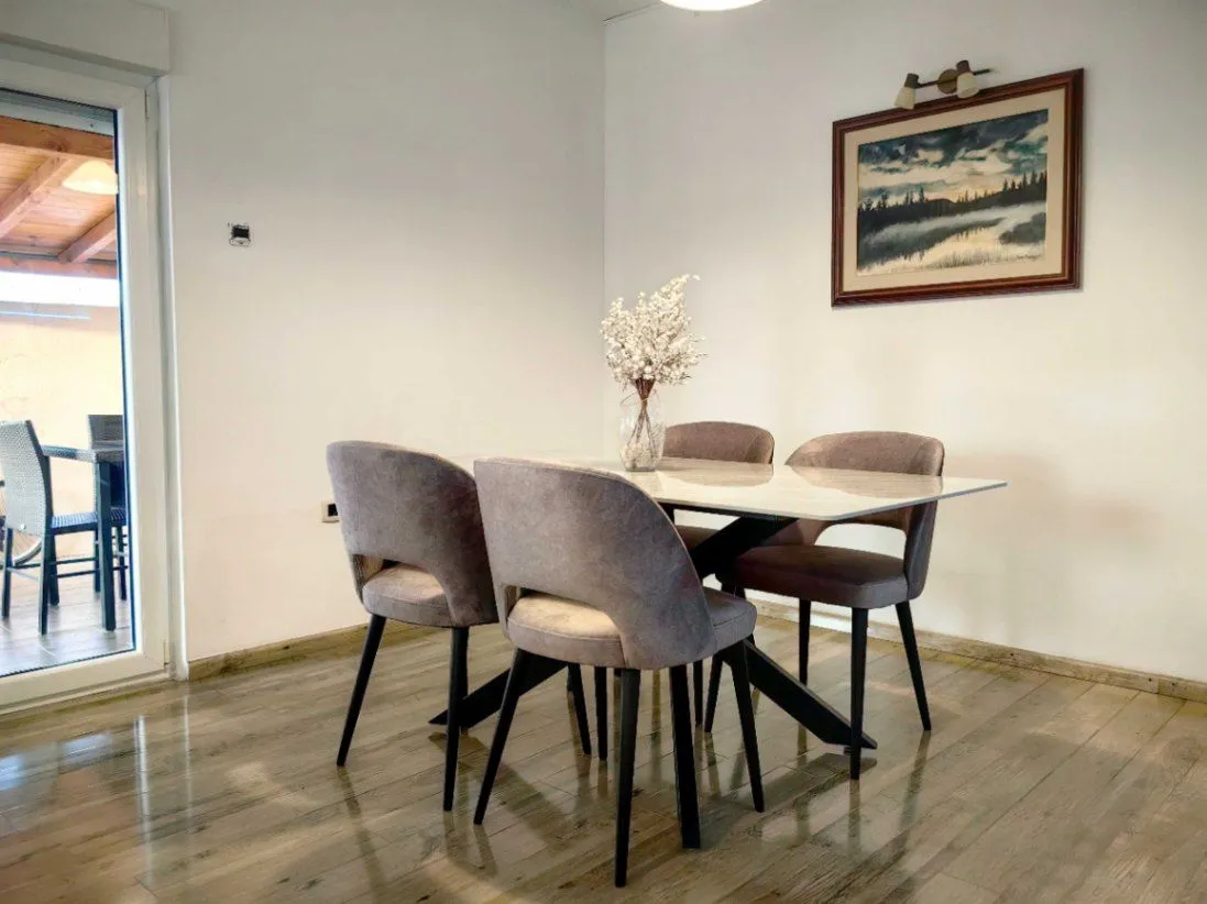 Rent, four bedroom apartment, 130m², Donja Gorica, Podgorica