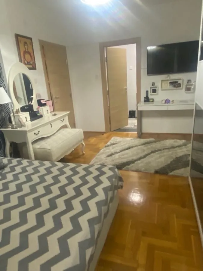 Prodaja, četvorosoban stan, 120m², Novo naselje, Novi Sad