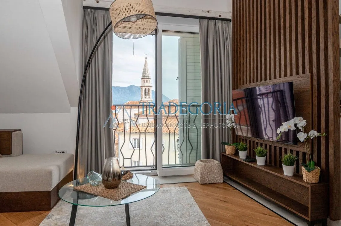Prodaja, jednosoban stan, 70m², Budva, Crna Gora