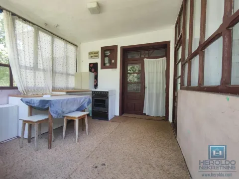 Prodaja, kuća, 100m², Lovci, Jagodina - image 24