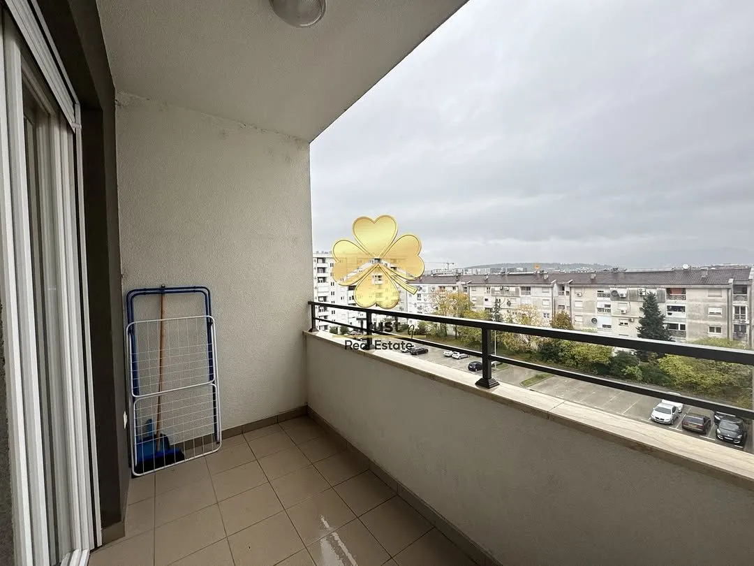 Izdavanje, jednosoban stan, 50m², Stari Aerodrom, Podgorica