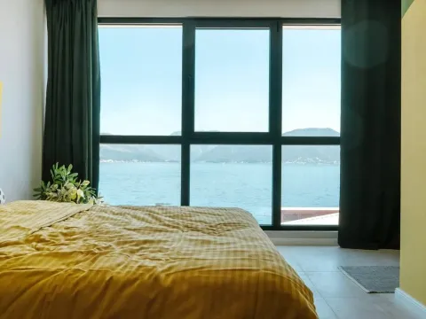 Prodaja, kuća, 200m², Centar, Tivat - image 9