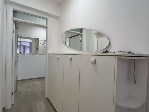 Izdavanje, stan, 82m², Tivat, Crna Gora - image 8