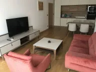 Izdavanje, dvosoban stan, 75m², Kod Capital Plaze, Podgorica - image 1