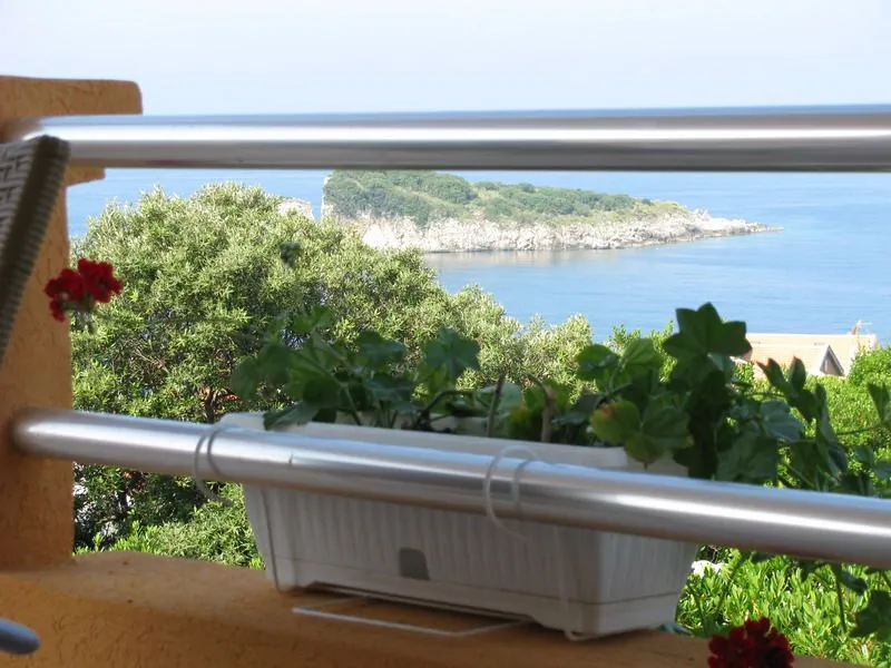 Prodaja, kuća, 384m², Utjeha, Bar