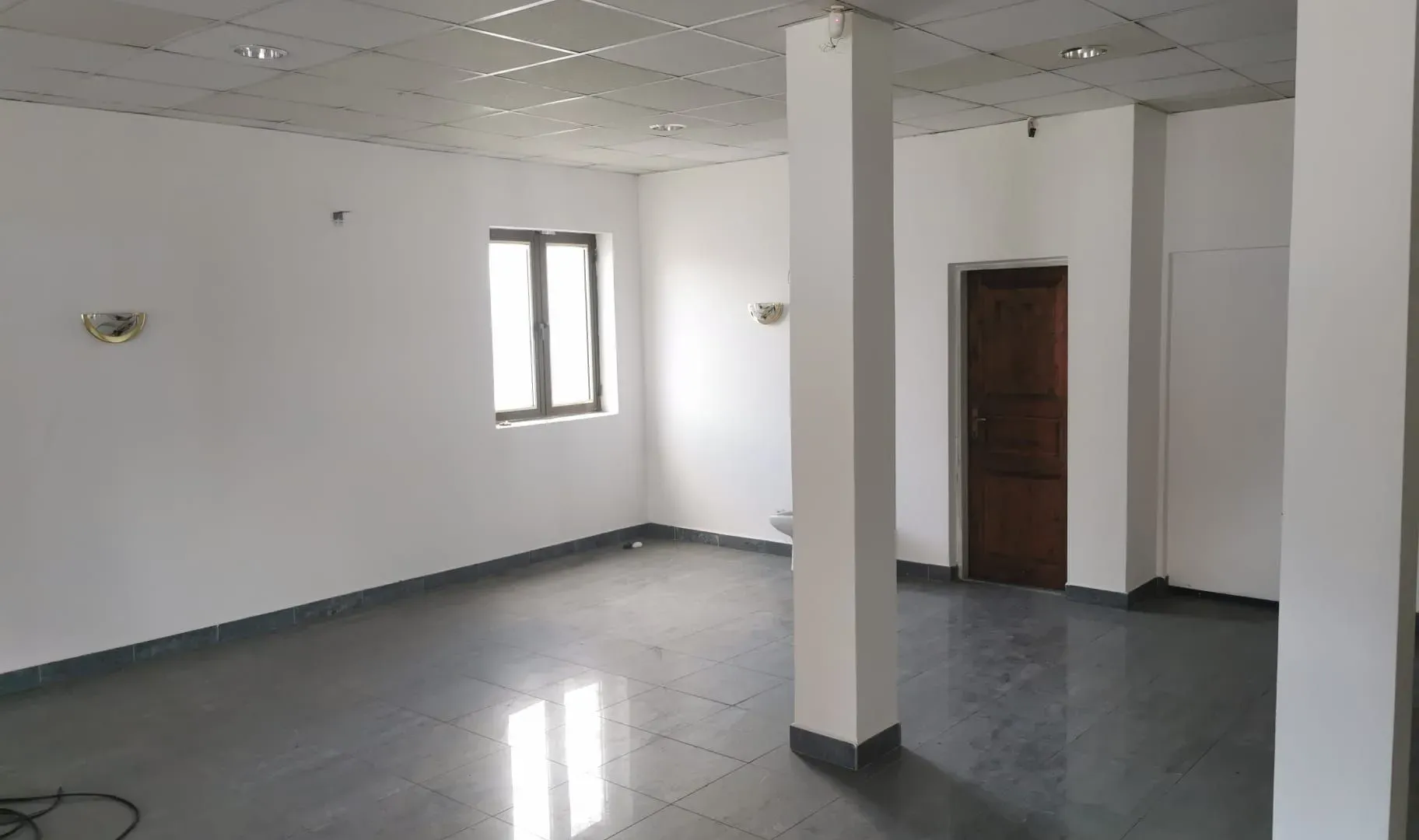 Rent, office space, 150m², Petnjik, Berane