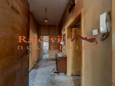 Sale, two bedroom apartment, 56m², Cvetni Trg, Vračar Sve Podlokacije - image 10