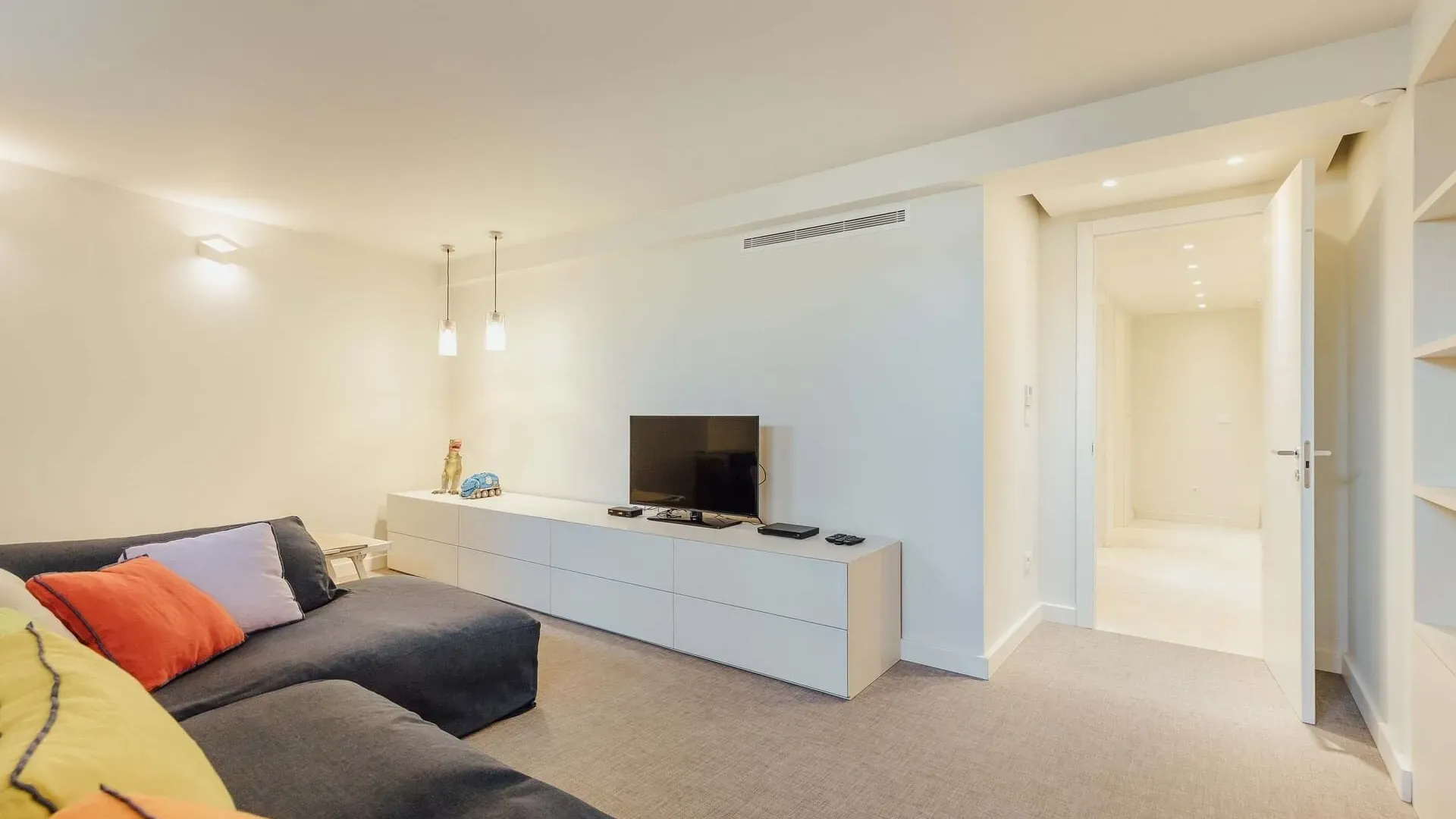 Sale, house, 320m², Pržno, Budva