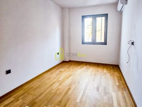 Sale, two bedroom apartment, 78m², Sveti Stefan, Budva - image 11