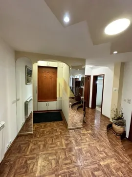 Izdavanje, trosoban stan, 81m², Podbara, Novi Sad Sve Podlokacije - image 11
