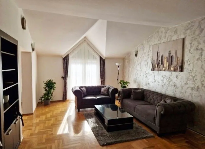Rent, two bedroom apartment, 115m², Tološi, Podgorica