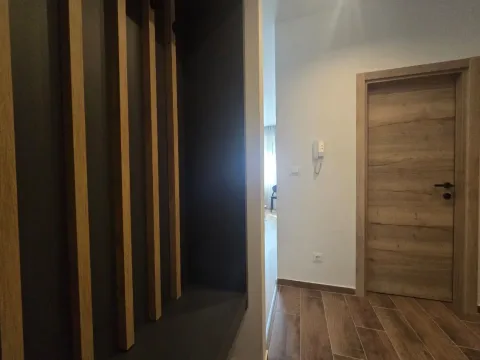 Prodaja, jednosoban stan, 41m², Centar, Kolašin - image 9