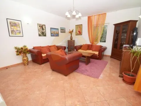 Prodaja, kuća, 253m², Krašići, Tivat - image 8