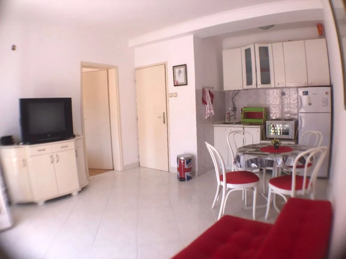 Rent, one bedroom apartment, 37m², Adok, Budva