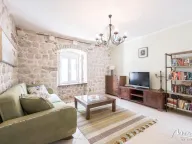 Sale, three bedroom apartment, 80m², Prčanj, Kotor - image 9