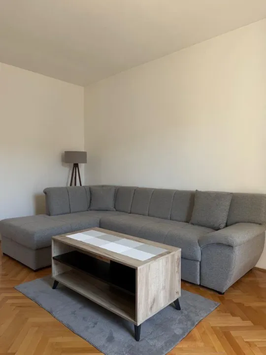 Rent, two bedroom apartment, 60m², Centar, Tivat